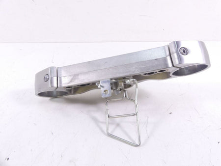 2006 Suzuki M109R VZR1800 Boulevard Upper Triple Tree Clamp 57mm 51311-48G00 {{ shop.shopifyCountryName }} - Mototech271
