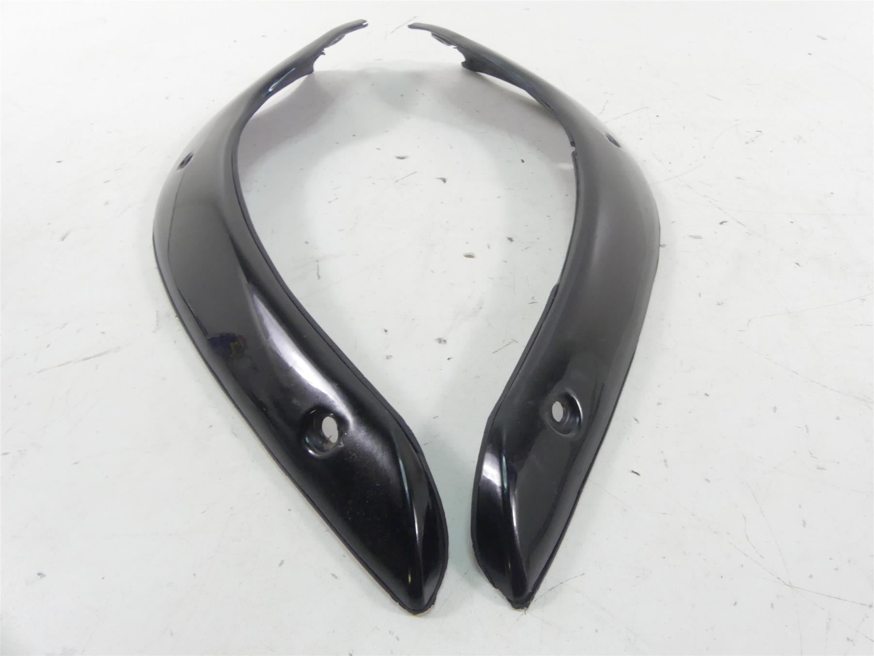 2011 Harley Touring FLTRX Road Glide Klock Werks Flare Windshield 12" KWW010192 {{ shop.shopifyCountryName }} - Mototech271