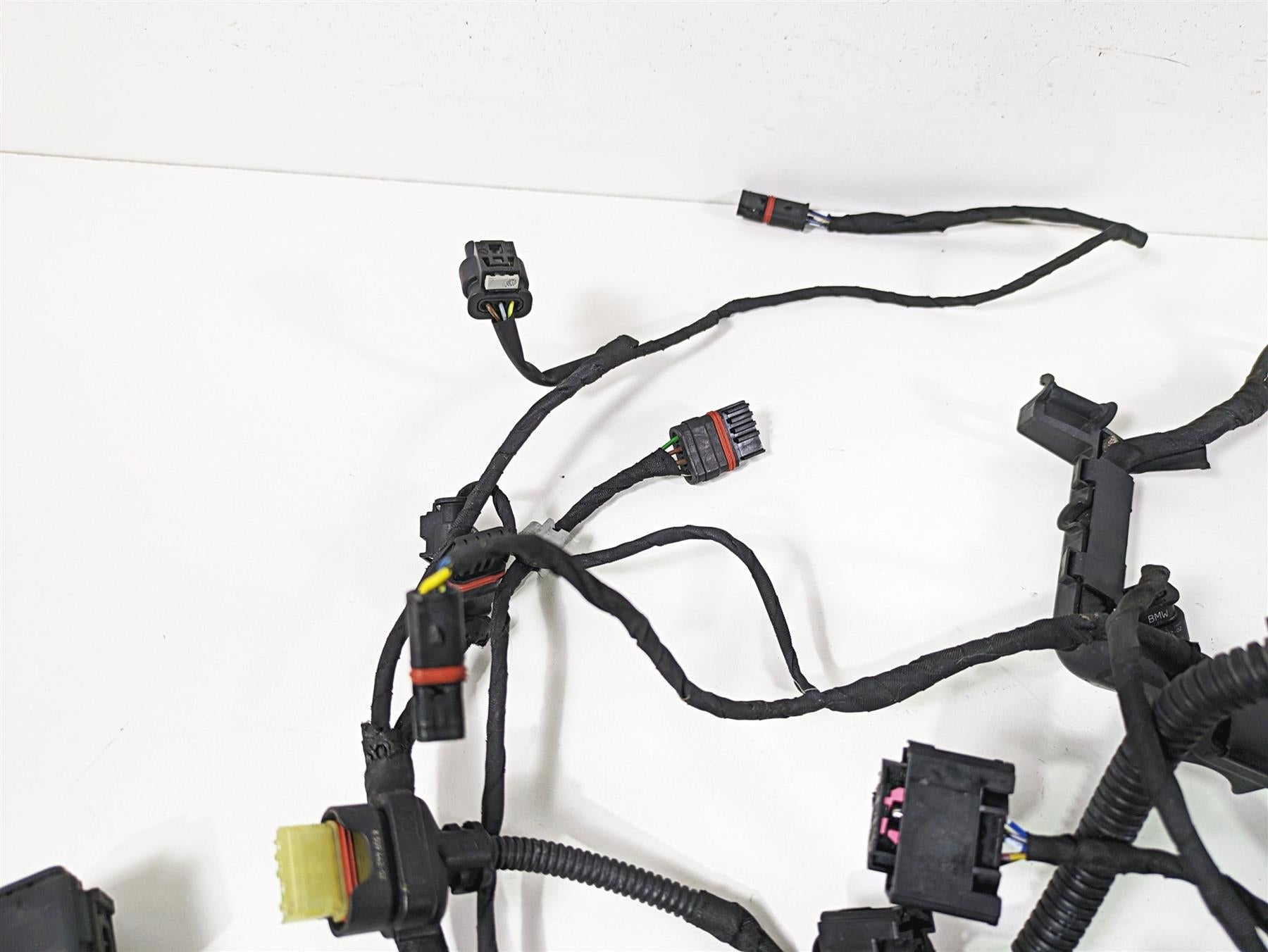 2014 BMW R1200 RT RTW K52 Main & Engine Wiring Harness Central Locking ESA 61118554241 {{ shop.shopifyCountryName }} - Mototech271