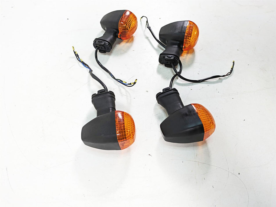 2002 Yamaha FZ1 FZS1000 Fazer Front Rear Blinker Turn Signal Set 5LV-83310-00-00 {{ shop.shopifyCountryName }} - Mototech271