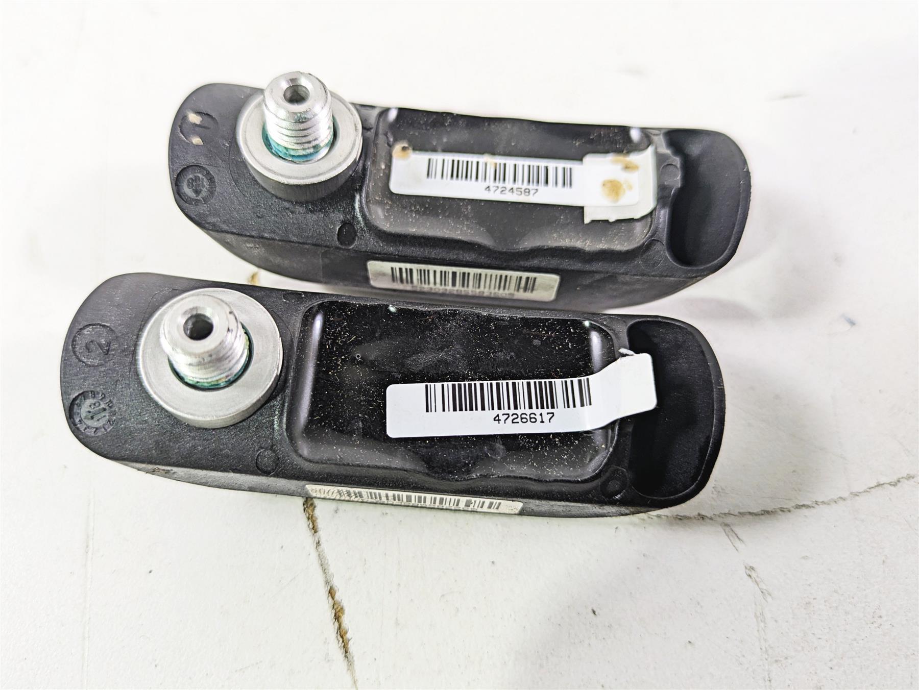 2019 Indian Chieftain Limited Tire Pressure Sensor Set 2412417 2208712 {{ shop.shopifyCountryName }} - Mototech271