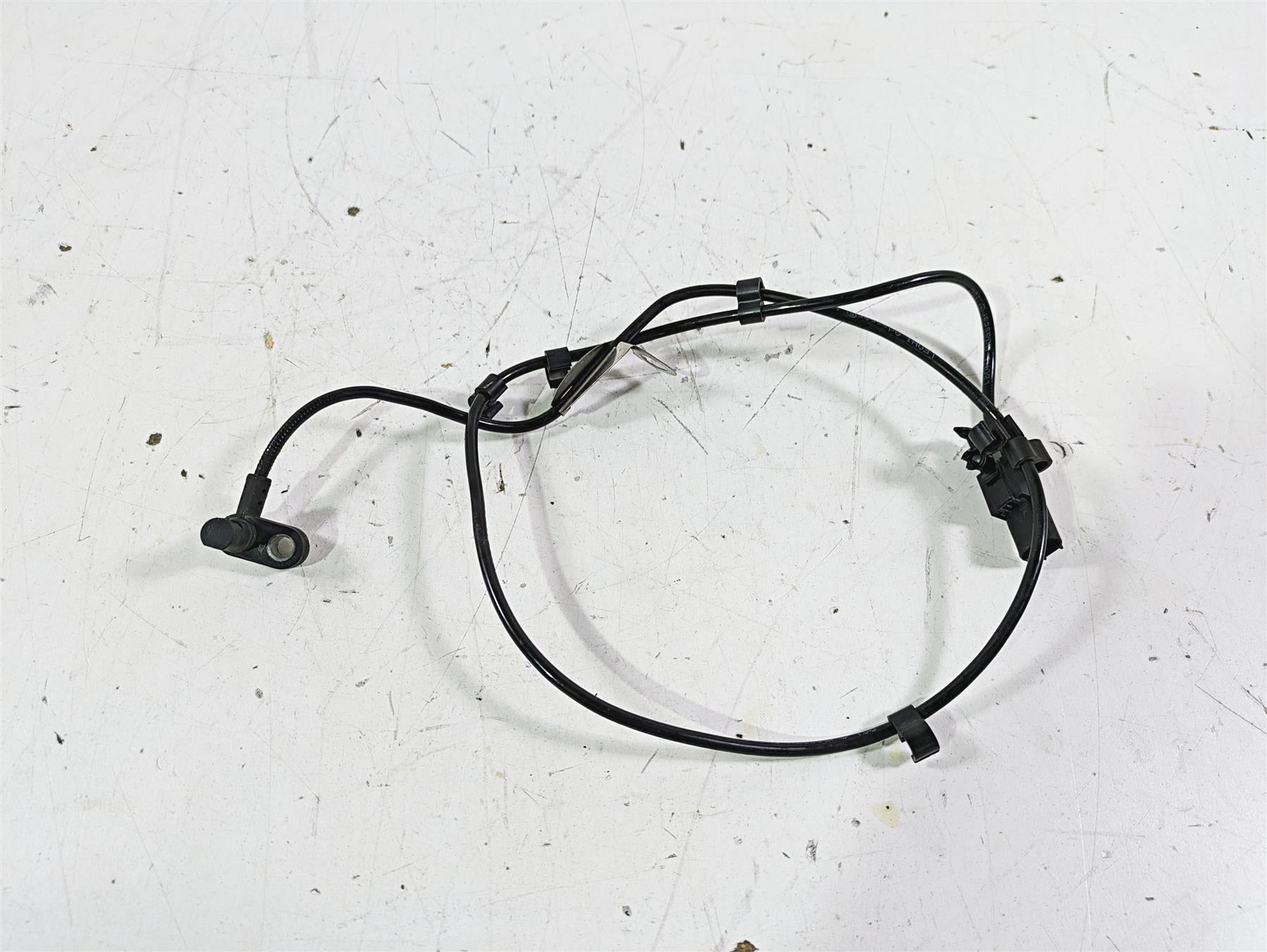 2014 BMW R1200 RT RTW K52 Front Abs Brake Wheel Speed Sensor 34528551611 {{ shop.shopifyCountryName }} - Mototech271