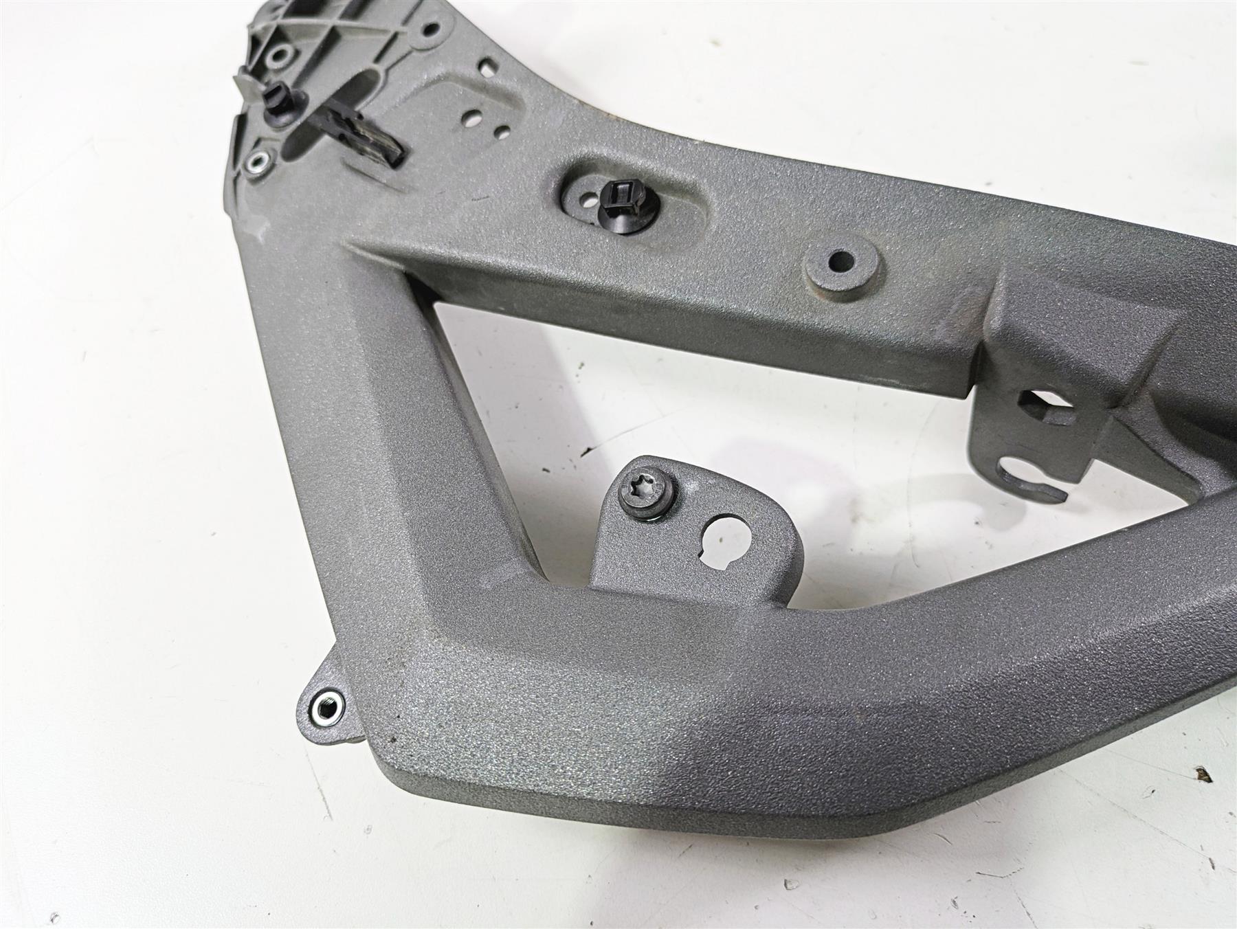 2018 BMW R1200GS GSW K50 Front Carrier Support Center Stay 46638528673 {{ shop.shopifyCountryName }} - Mototech271