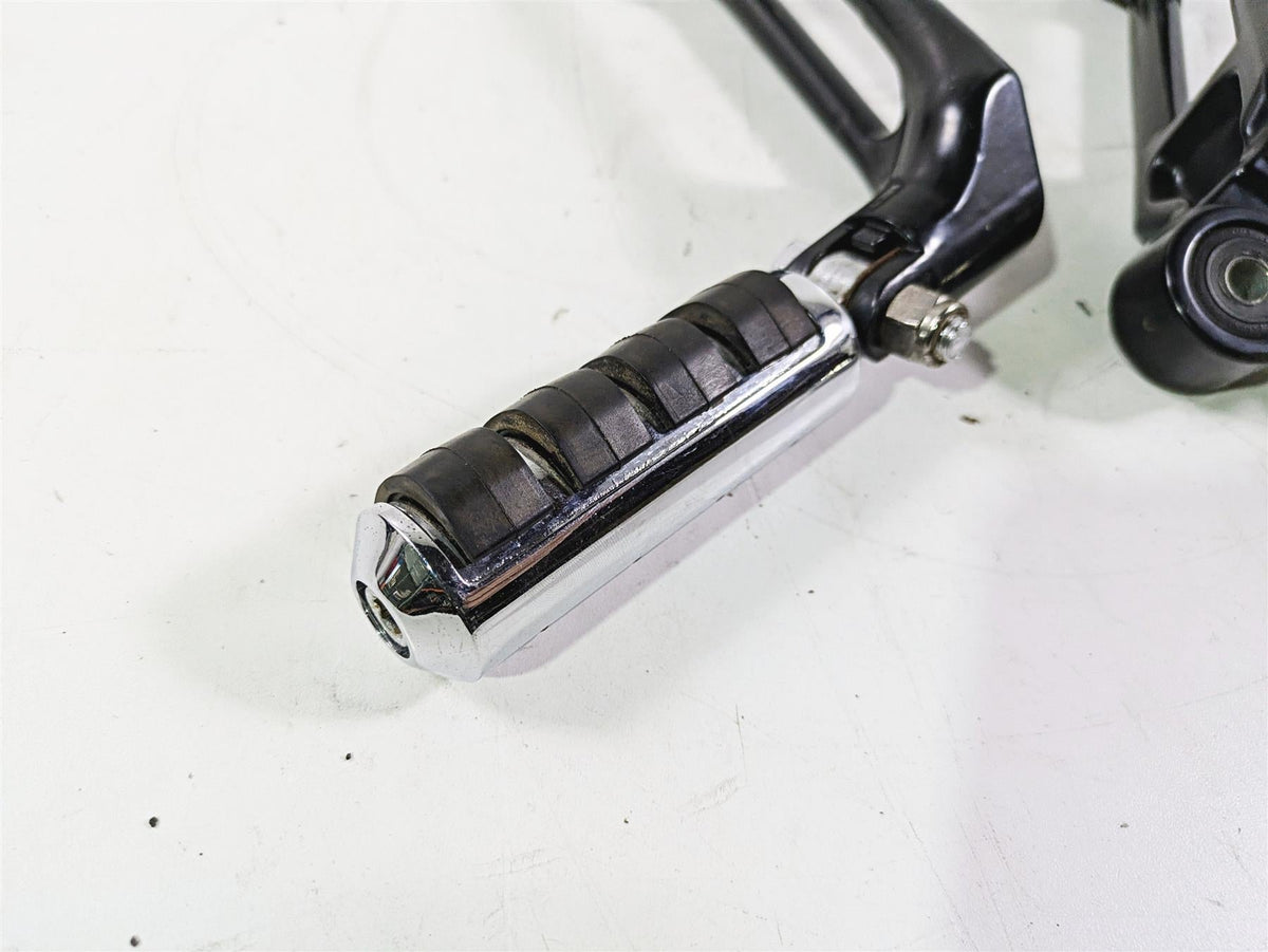 2006 Harley VRSCR Street V-Rod Passenger Footpeg Rest Set R 51087-06 L 51088-06 {{ shop.shopifyCountryName }} - Mototech271