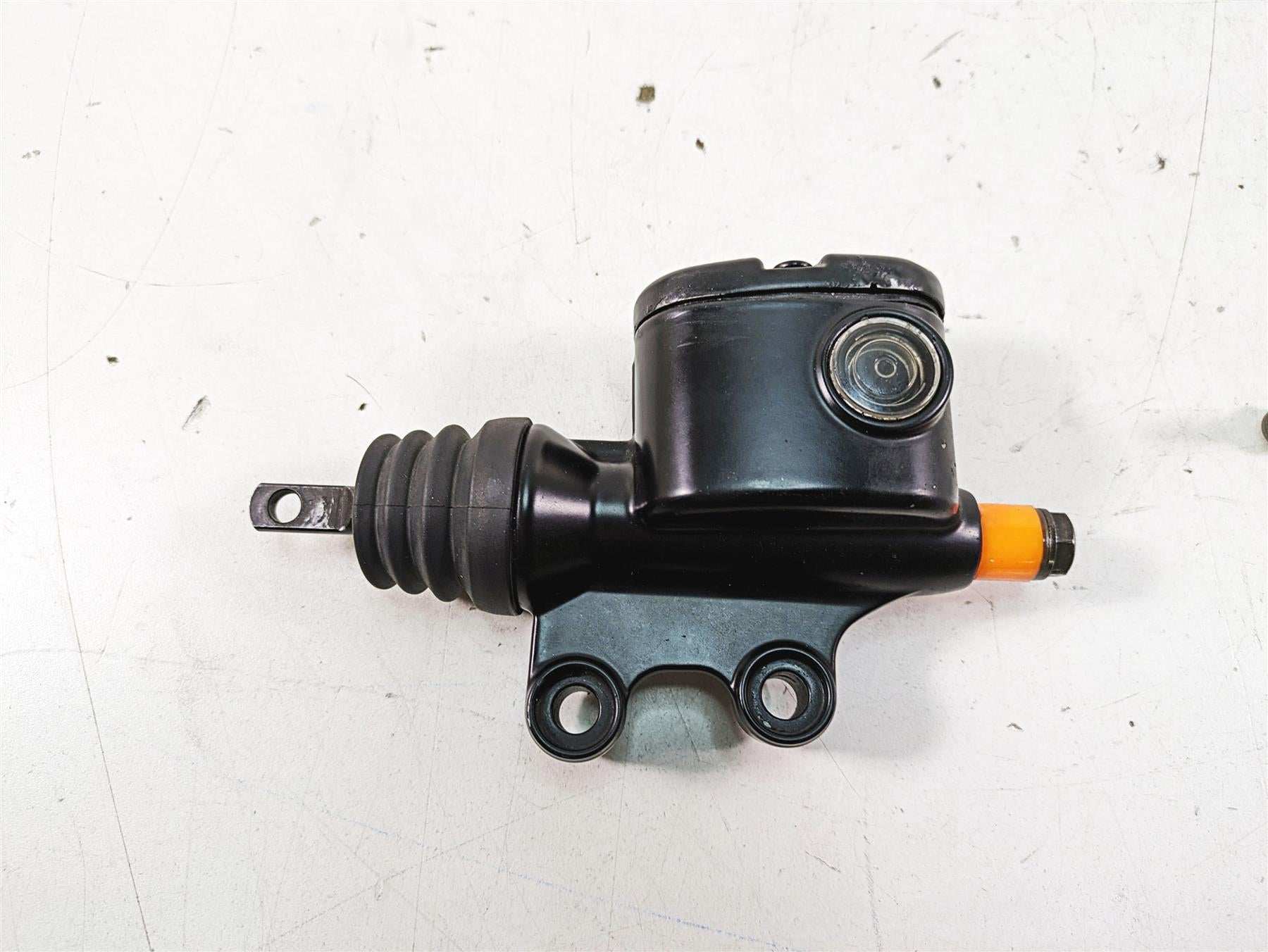 2008 Harley FLHTCU Electra Glide Brembo Rear Brake Master Cylinder 41763-08C {{ shop.shopifyCountryName }} - Mototech271