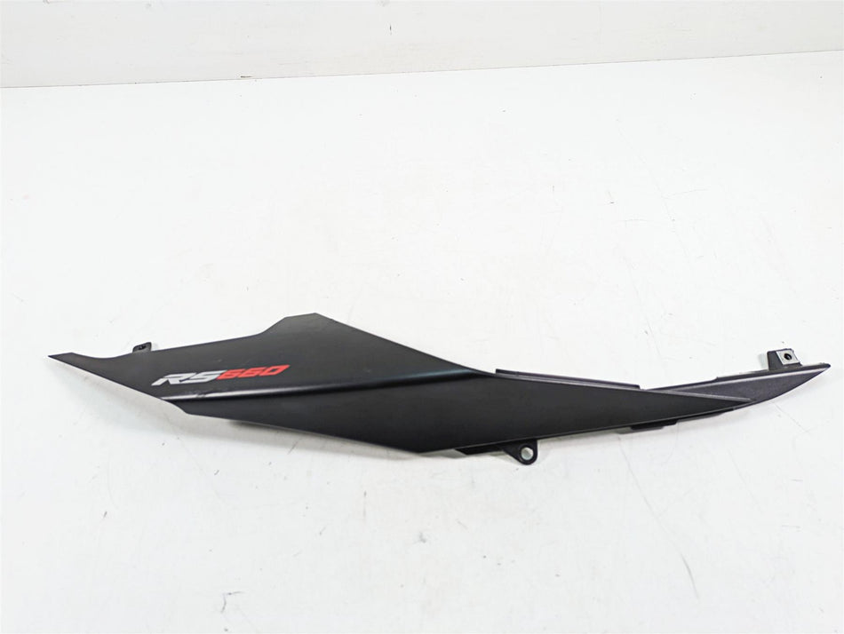 2021 Aprilia RS660 Right Tail Cover Fairing Cowl - Read 2B006647 {{ shop.shopifyCountryName }} - Mototech271