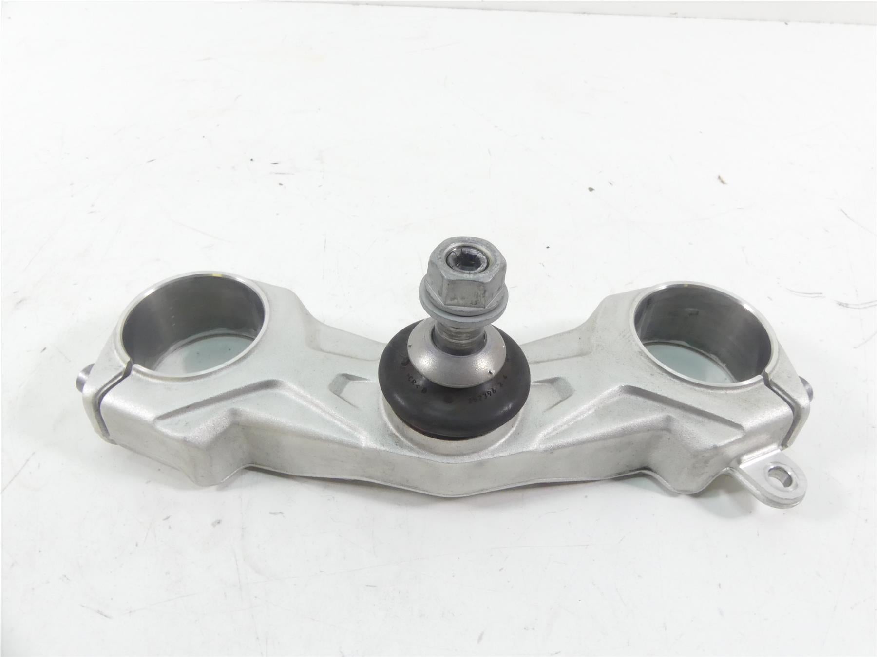 2017 BMW R1200RT K52 Lower 54mm Triple Tree Steerin Clamp Ball Joint 31428549492 {{ shop.shopifyCountryName }} - Mototech271