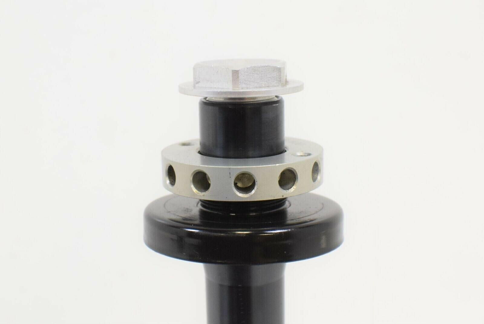 2015 KTM 1290 Super Duke R Lower Triple Tree Steering Yoke Clamp 6130103202933S {{ shop.shopifyCountryName }} - Mototech271