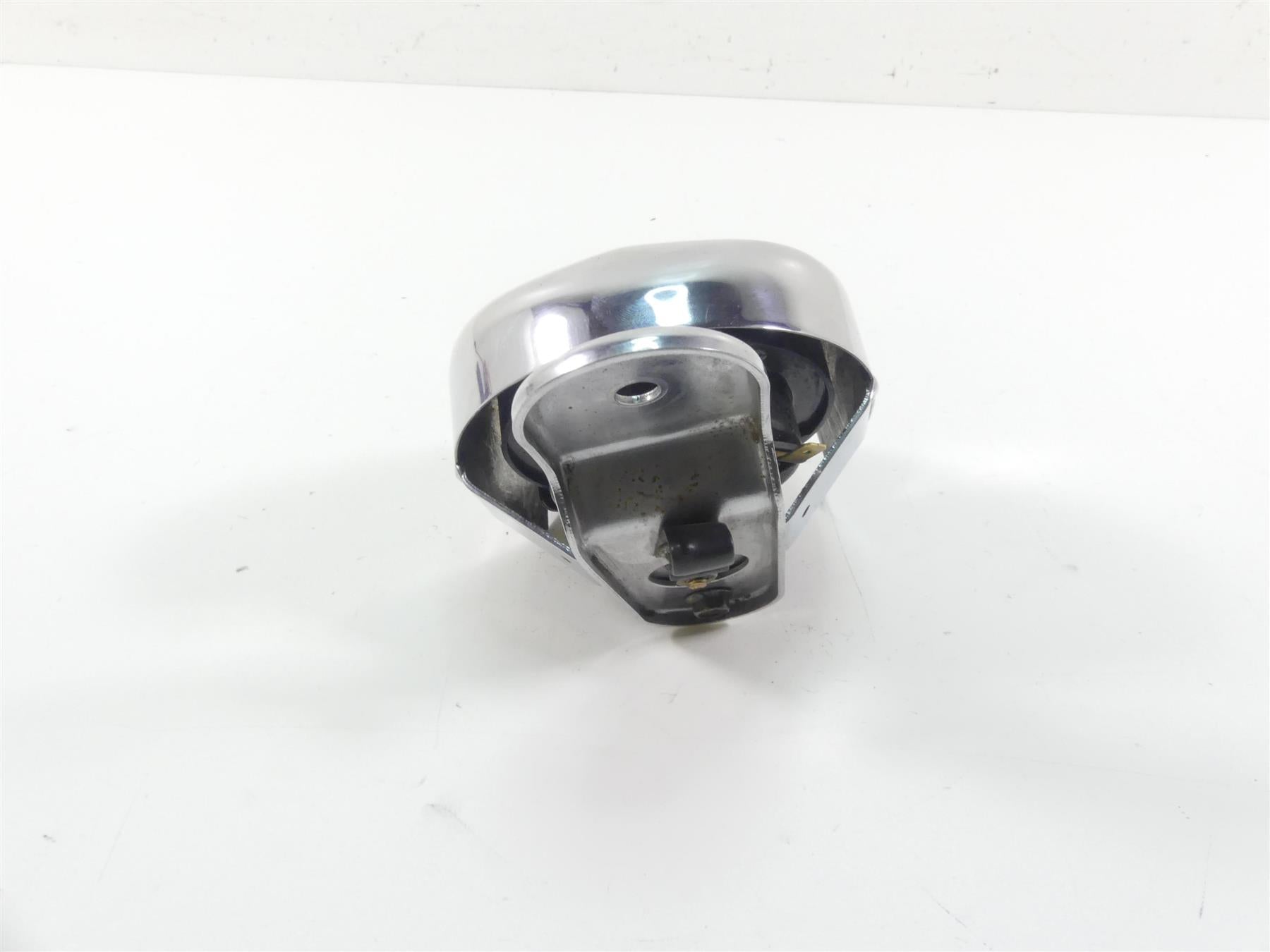 1995 Harley Touring FLHTCU Electra Glide Horn + Chrome Cover 61300478A {{ shop.shopifyCountryName }} - Mototech271