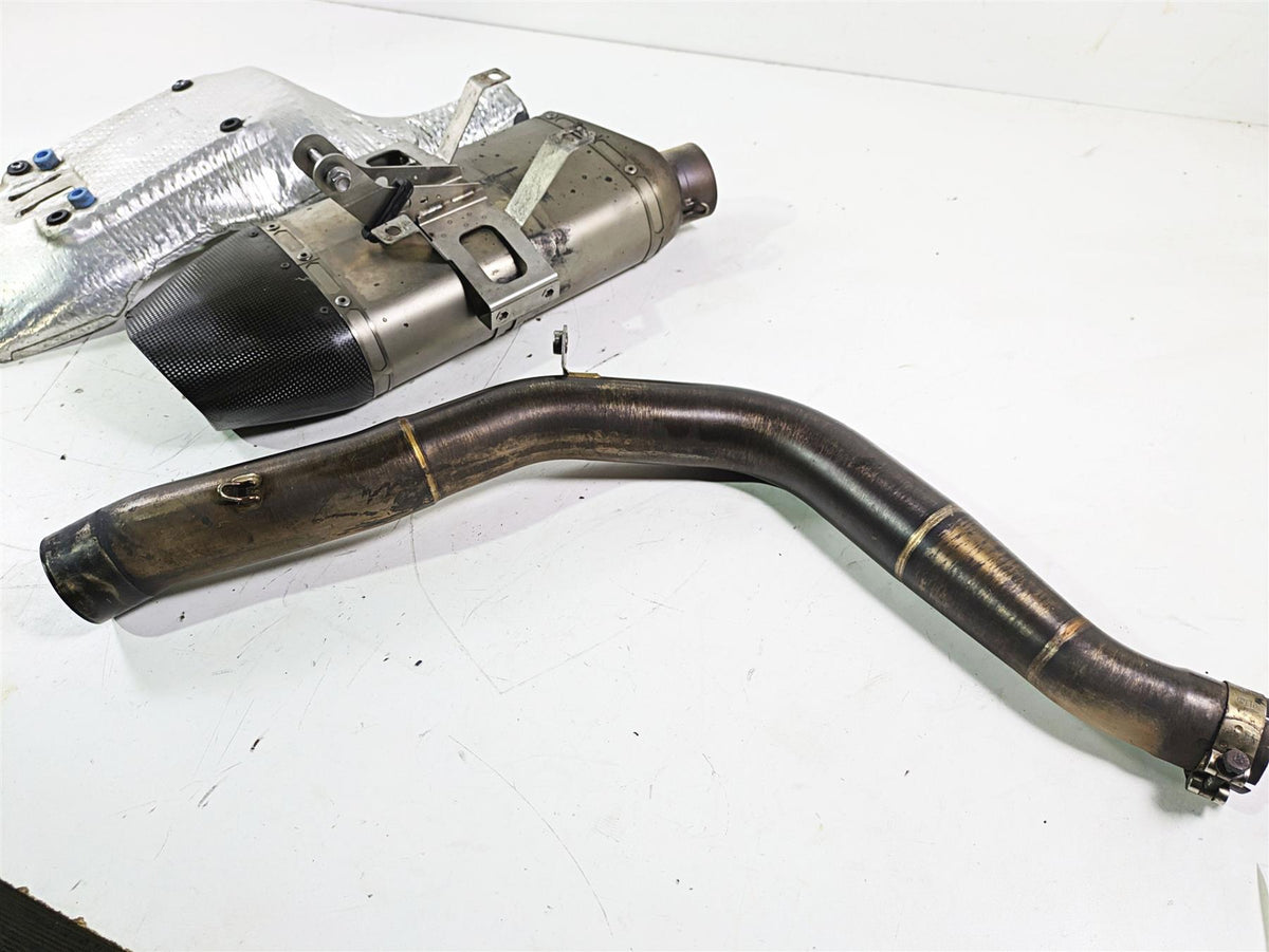 2012 Triumph Daytona 675 Akrapovic Exhaust Slip On Muffler - Read S-T675SO3-HACT {{ shop.shopifyCountryName }} - Mototech271