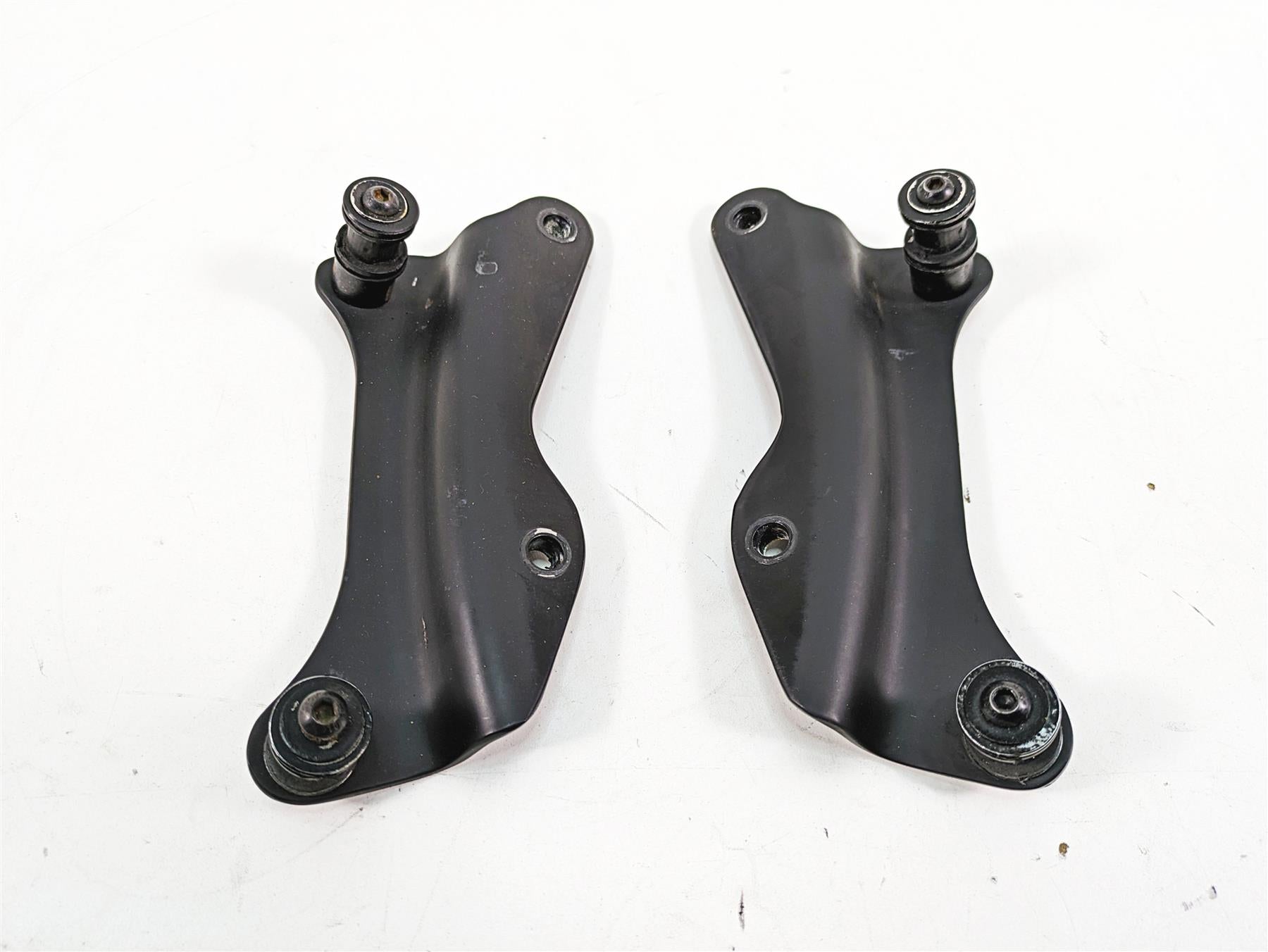 2018 Harley Touring FLHXSE CVO Street Glide Quick Connect For Back Rest 52300353 | Mototech271