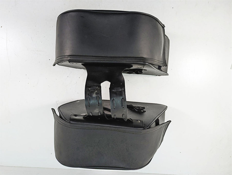 2011 Triumph America Large Saddlebag Saddle Bags Set A9520019 {{ shop.shopifyCountryName }} - Mototech271