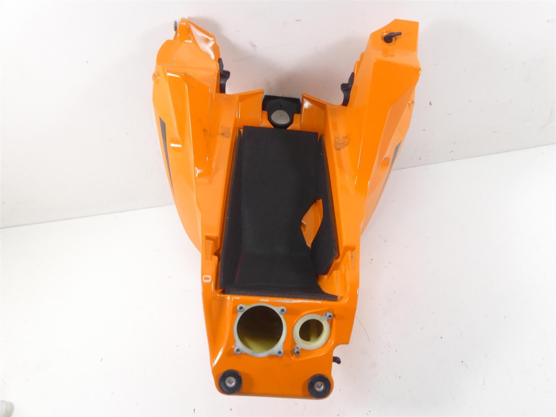2016 KTM 1290 Superduke R Plastic Fuel Gas Tank & Upper Cover 6130701304430A {{ shop.shopifyCountryName }} - Mototech271