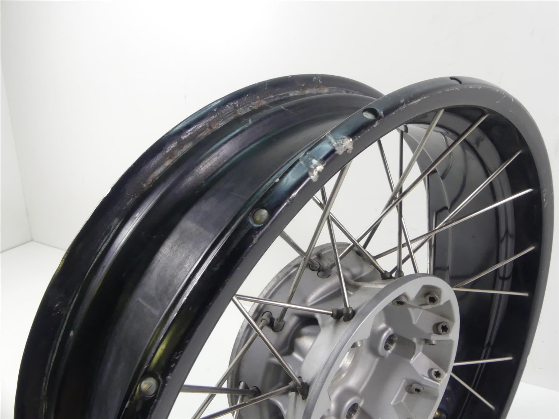 2013 BMW R1200GS K255 Adventure Straight Rear 17x4 Wheel Rim 36318553004 {{ shop.shopifyCountryName }} - Mototech271
