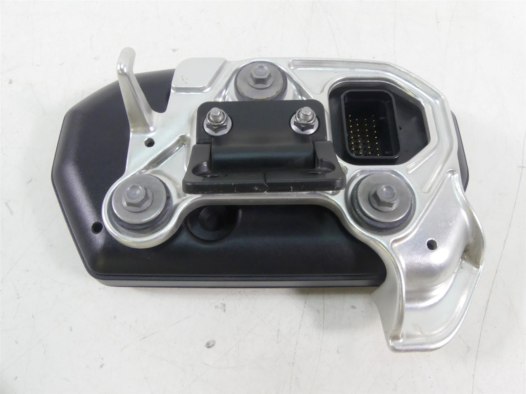 2019 Triumph Street Triple 765R Speedometer Gauge Instrument Cluster 7K T2501993 {{ shop.shopifyCountryName }} - Mototech271