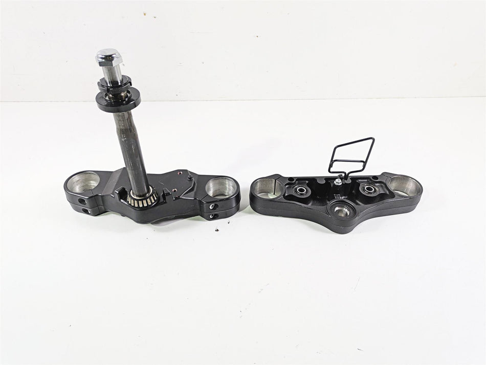 2019 Suzuki M109R VZR1800 Boulevard Upper Lower Triple Tree Set 51410-48G30 {{ shop.shopifyCountryName }} - Mototech271