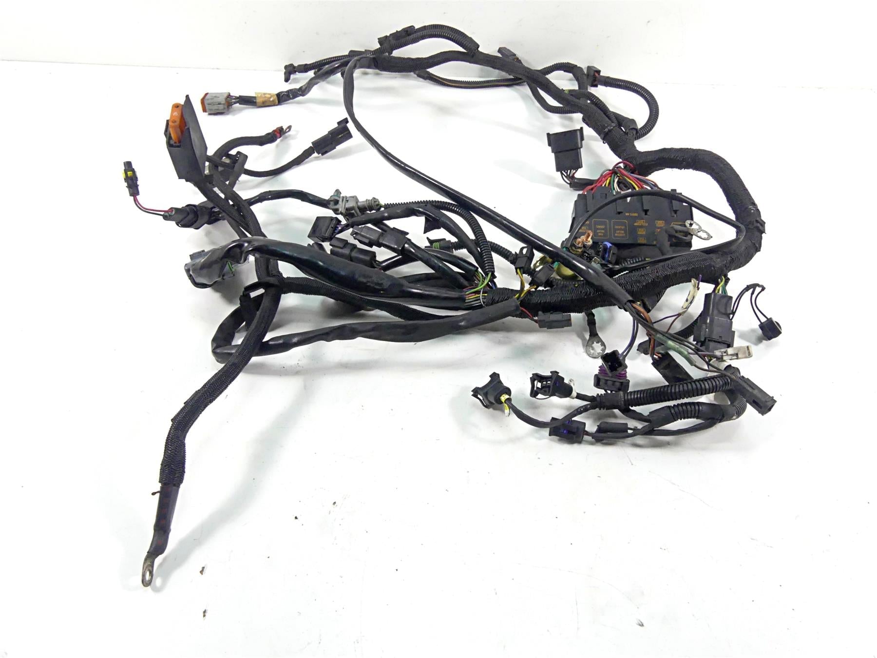 2005 Harley VRSCSE CVO V-Rod Main & Engine Wiring Harness -Read 70130-05 {{ shop.shopifyCountryName }} - Mototech271