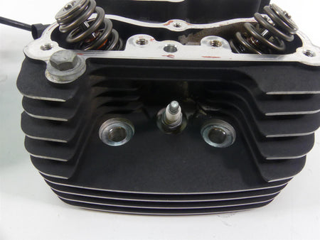 2013 Harley Touring FLHX Street Glide Cylinderhead Cylinder Head Set 17193-06A {{ shop.shopifyCountryName }} - Mototech271