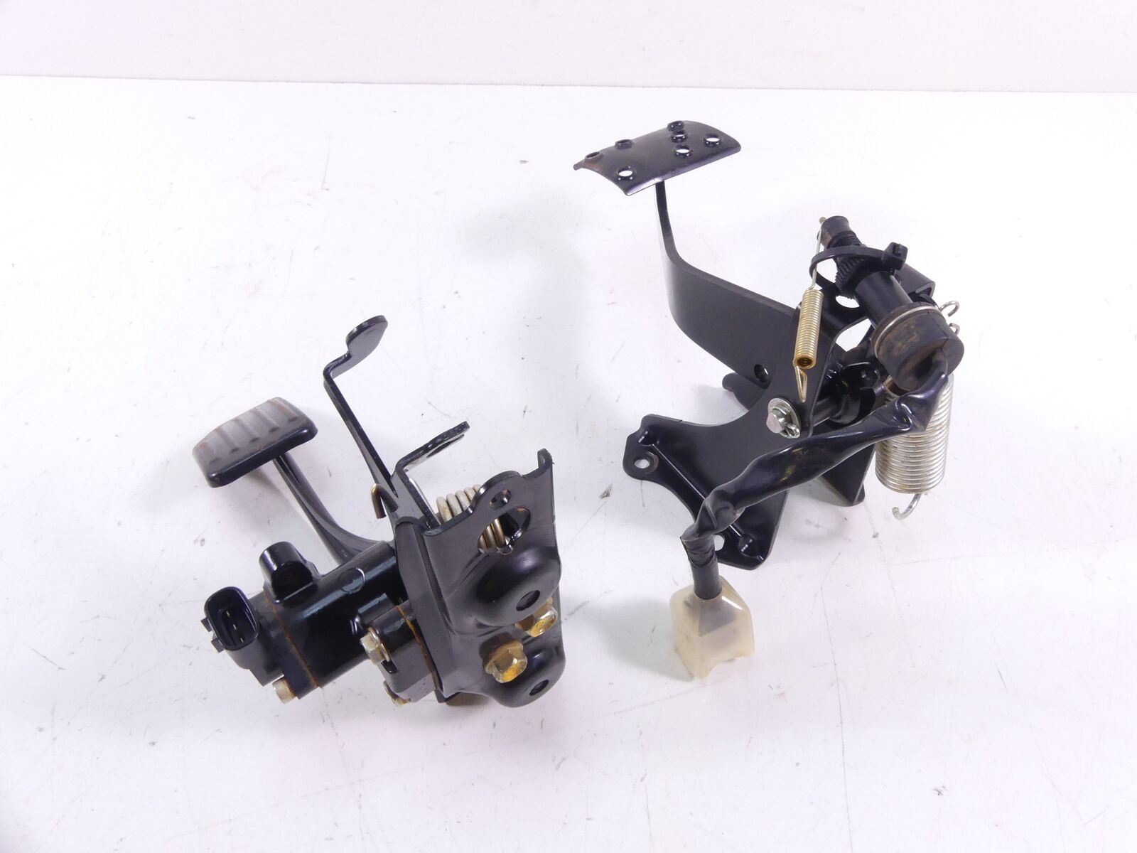 2020 Honda Talon SXS1000 S2X Foot Accelerate Brake Pedal Set 46560-HL6-A00 {{ shop.shopifyCountryName }} - Mototech271