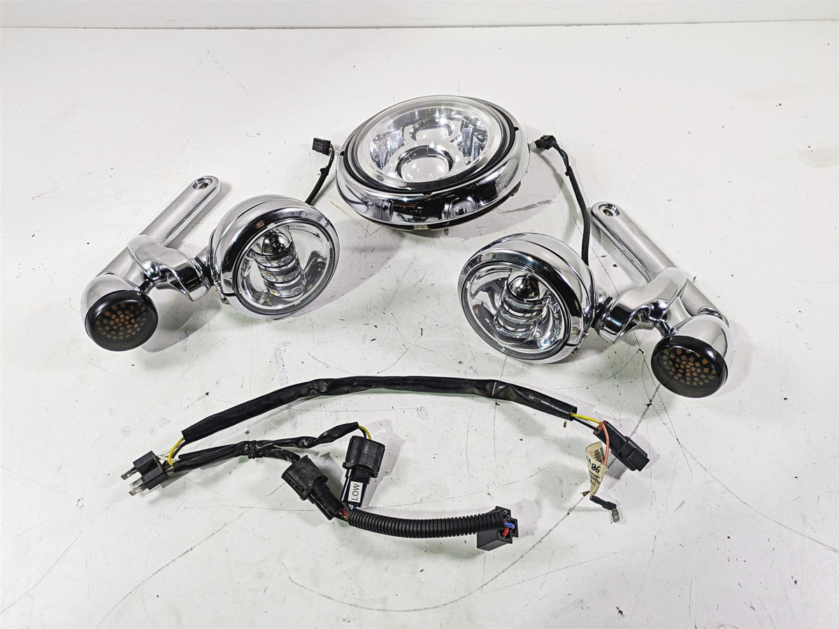 2007 Harley Touring FLHTCU SE CVO E-Glide Led Headlight Spot Light Set 69560-06 {{ shop.shopifyCountryName }} - Mototech271