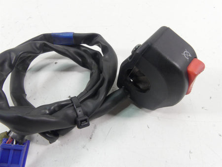 2008 Yamaha FZ1 Fazer Right Hand Start Kill Control Switch 2D1-83975-00-00 {{ shop.shopifyCountryName }} - Mototech271