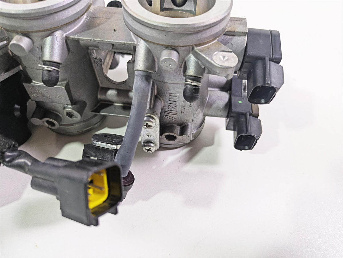 2020 Kawasaki Z900 ZR900 Mikuni Throttle Body Bodies Set 16163-1203 {{ shop.shopifyCountryName }} - Mototech271
