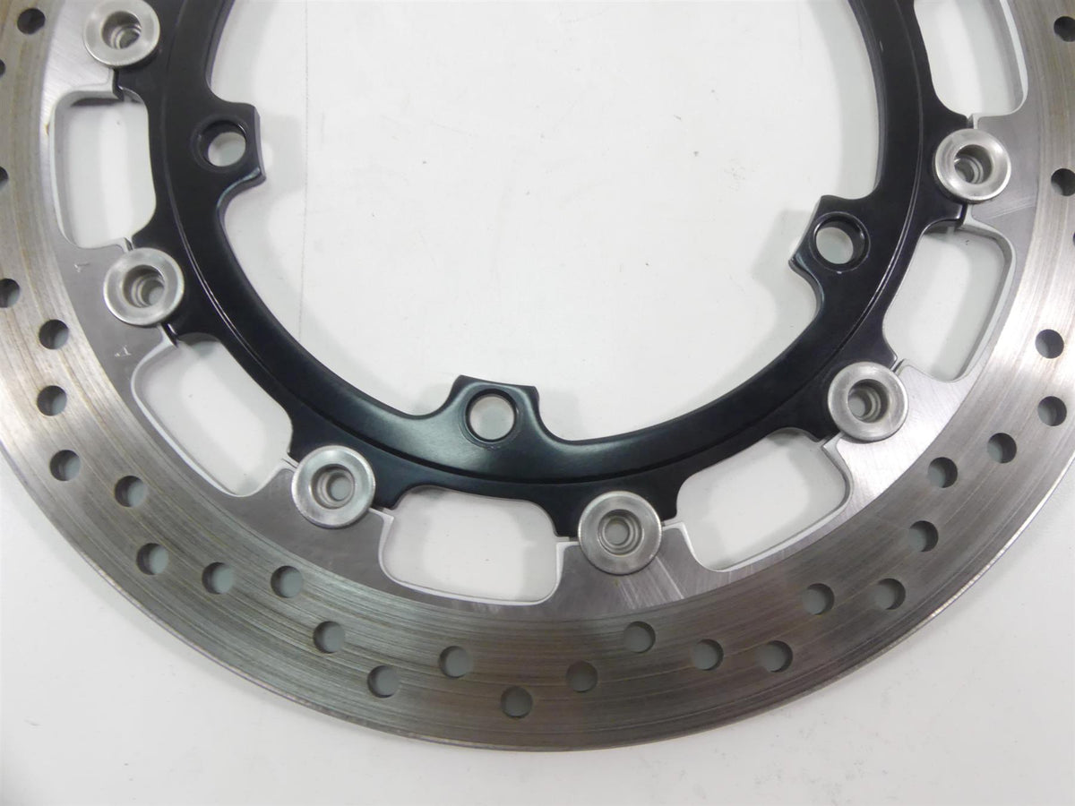 2015 Triumph 1050 Speed Triple R Front Brake Rotor Disc Set 320Mm T2028202 {{ shop.shopifyCountryName }} - Mototech271