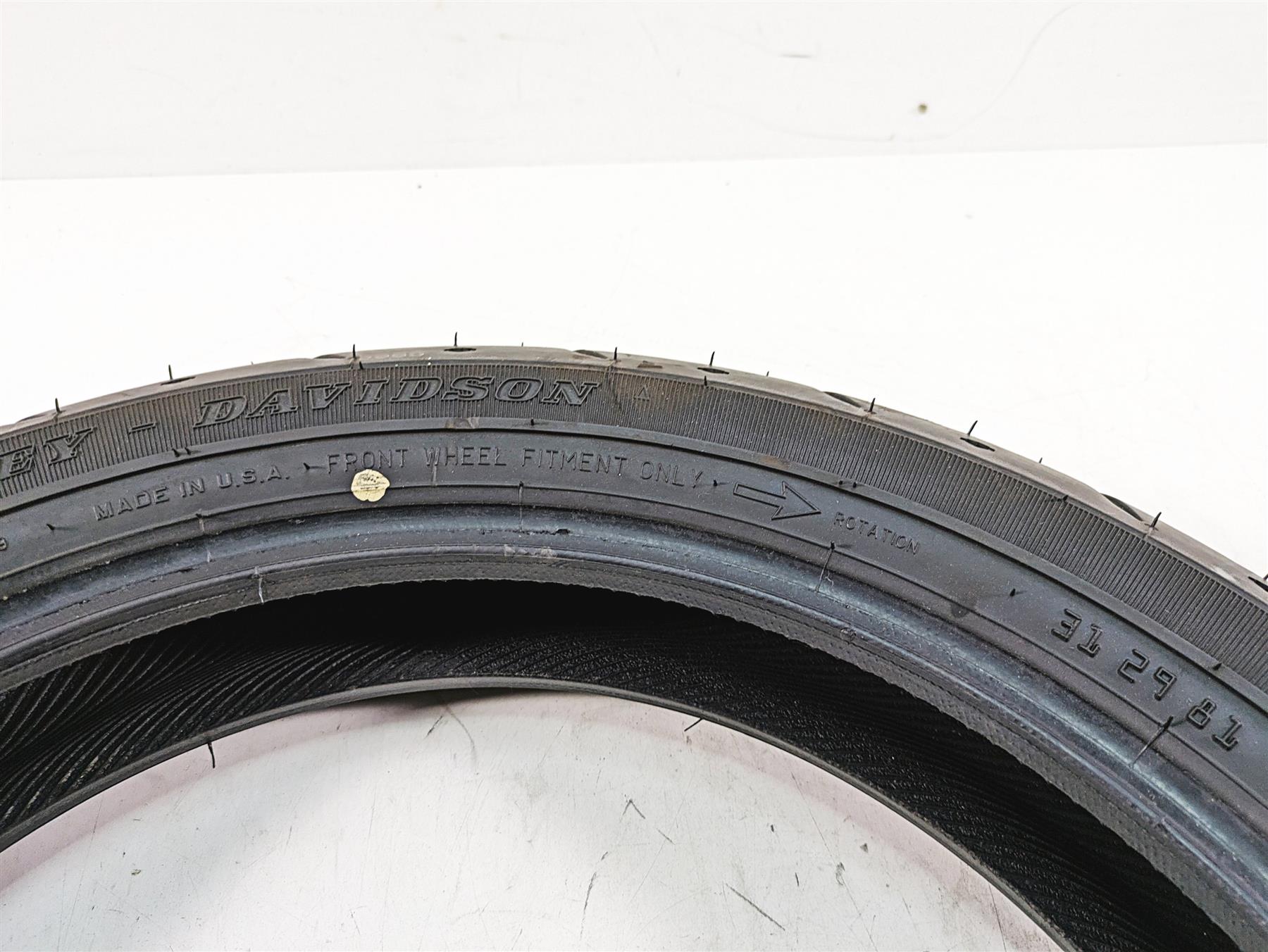 Used Front Motorcycle Harley Tire Dunlop D408F 130/80B17 DOT5121 627505 {{ shop.shopifyCountryName }} - Mototech271