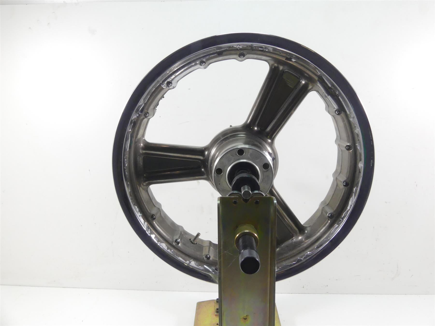 2004 Harley Softail FXSTD SE CVO Deuce Rear Wheel Rim 17x4.5 -Read 44566-07 {{ shop.shopifyCountryName }} - Mototech271