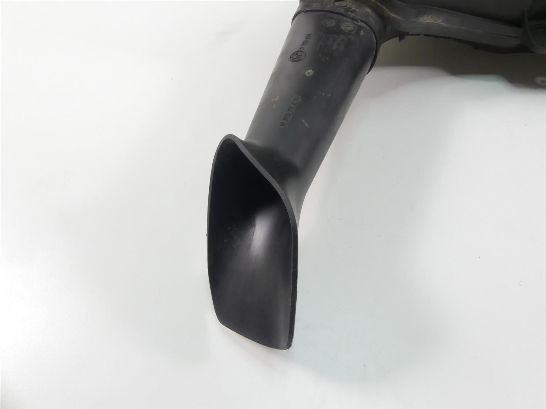 2019 BMW R1250GS K50 Air Cleaner Breather & Tubes Set 13718567190 {{ shop.shopifyCountryName }} - Mototech271
