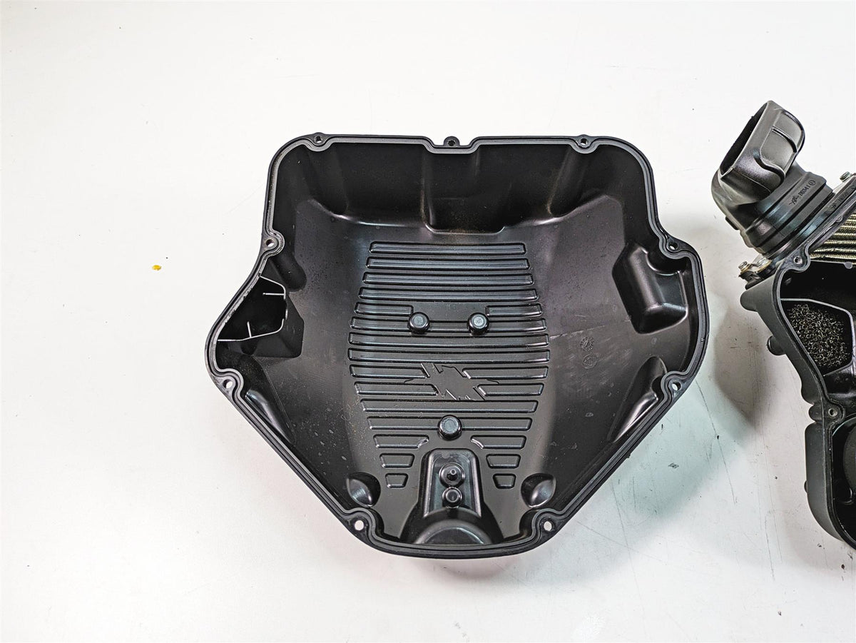 2017 Mv Agusta Dragster 800 Air Cleaner Breather Filter Box 8000B5482 {{ shop.shopifyCountryName }} - Mototech271