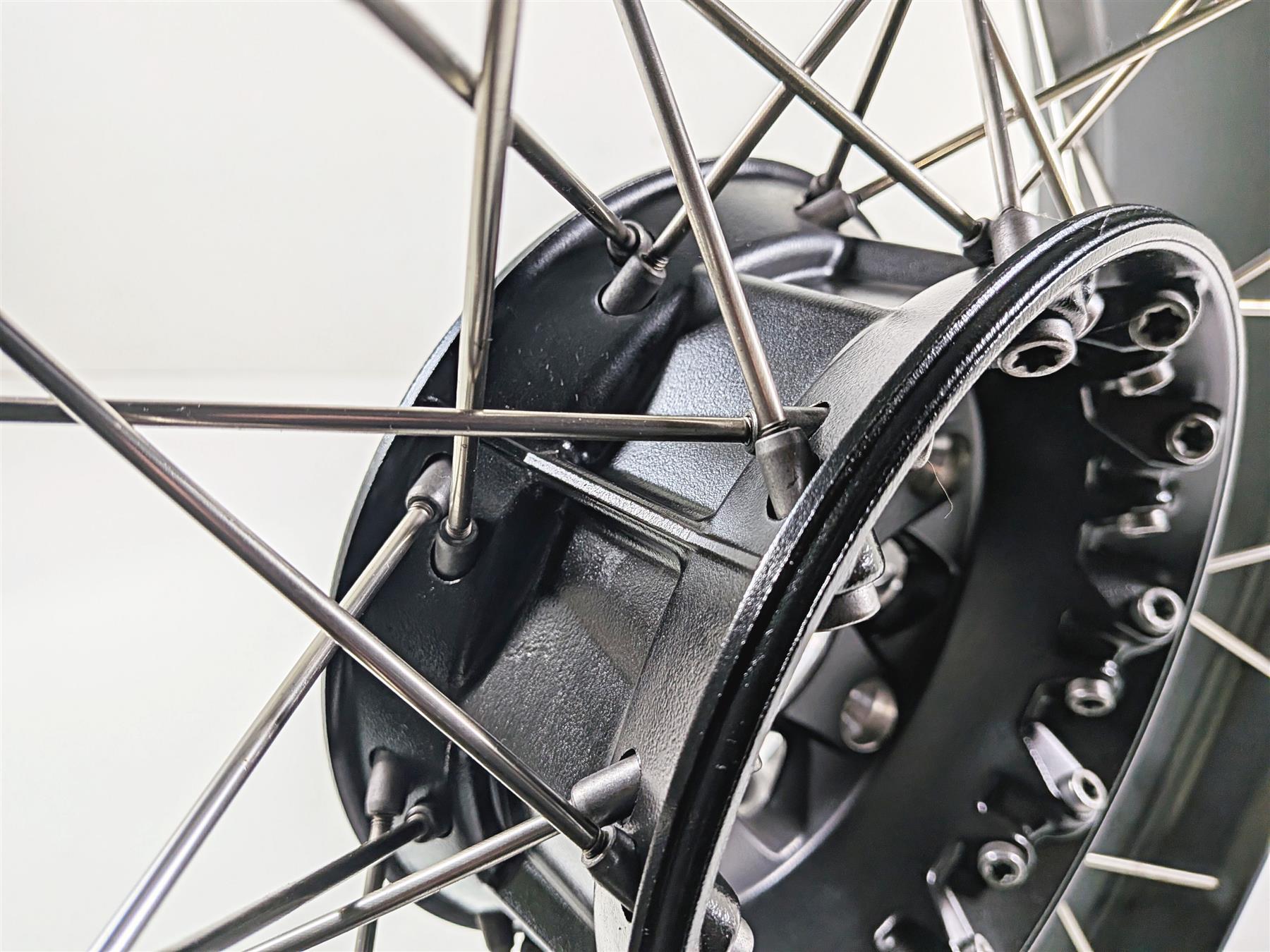 2023 BMW R nineT Scrambler K23 17x4.5 Cross Spoke Rear Wheel Rim 36318562513 {{ shop.shopifyCountryName }} - Mototech271