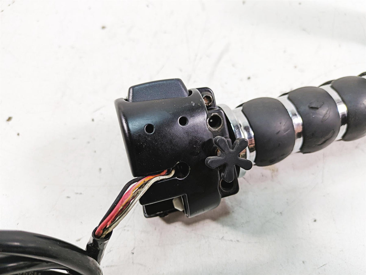 2019 Harley XL883N Sportster Iron Right Hand Control Switch 71500118 {{ shop.shopifyCountryName }} - Mototech271