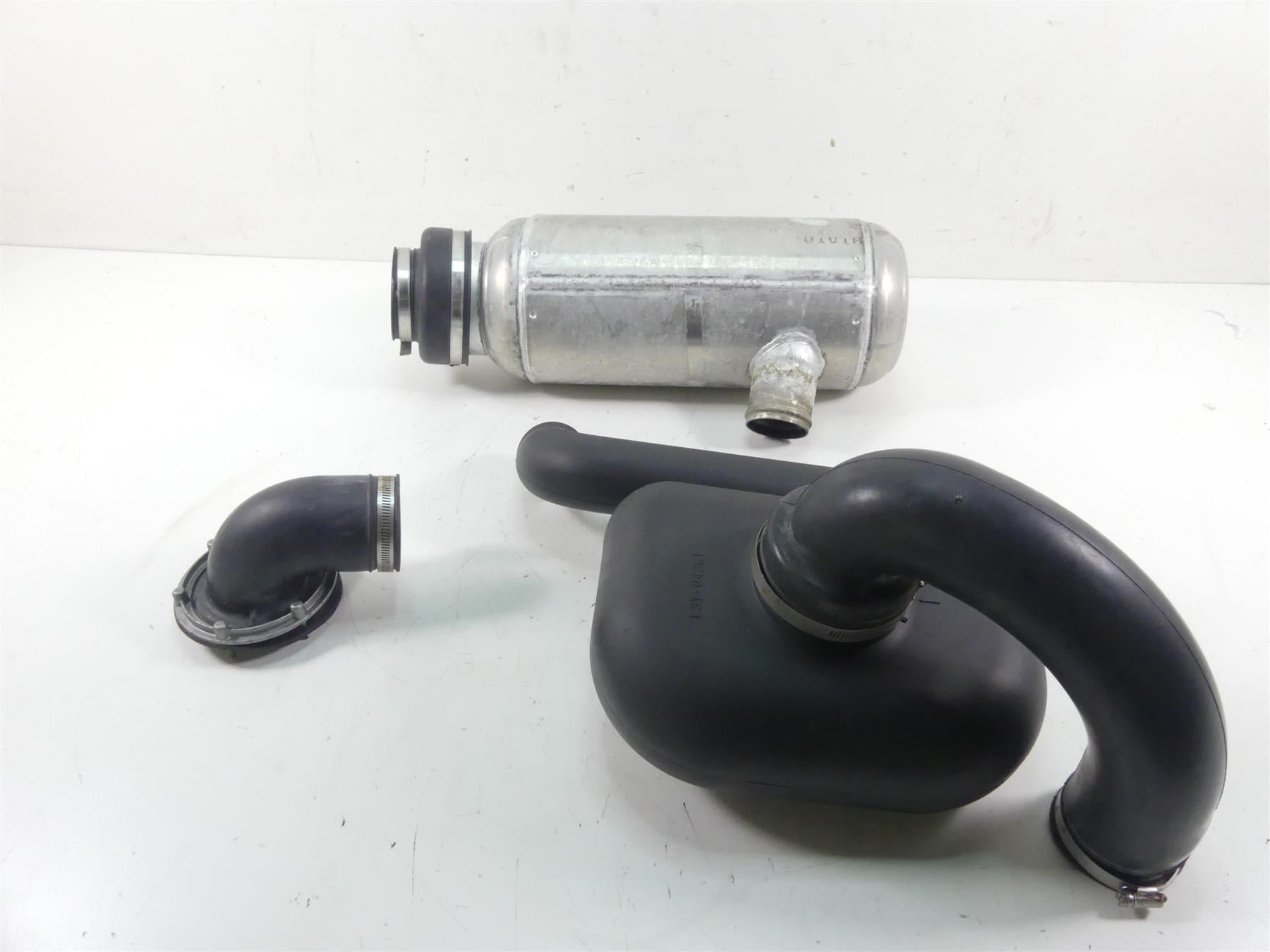 2017 Yamaha Waverunner EX Sport 1050 BS Exhaust Pipe System F3Y-U7550-01-00 {{ shop.shopifyCountryName }} - Mototech271