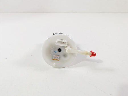 2024 Yamaha YZF R1 RN65 Fuel Gas Petrol Pump - Tested 2CR-13907-01-00 {{ shop.shopifyCountryName }} - Mototech271