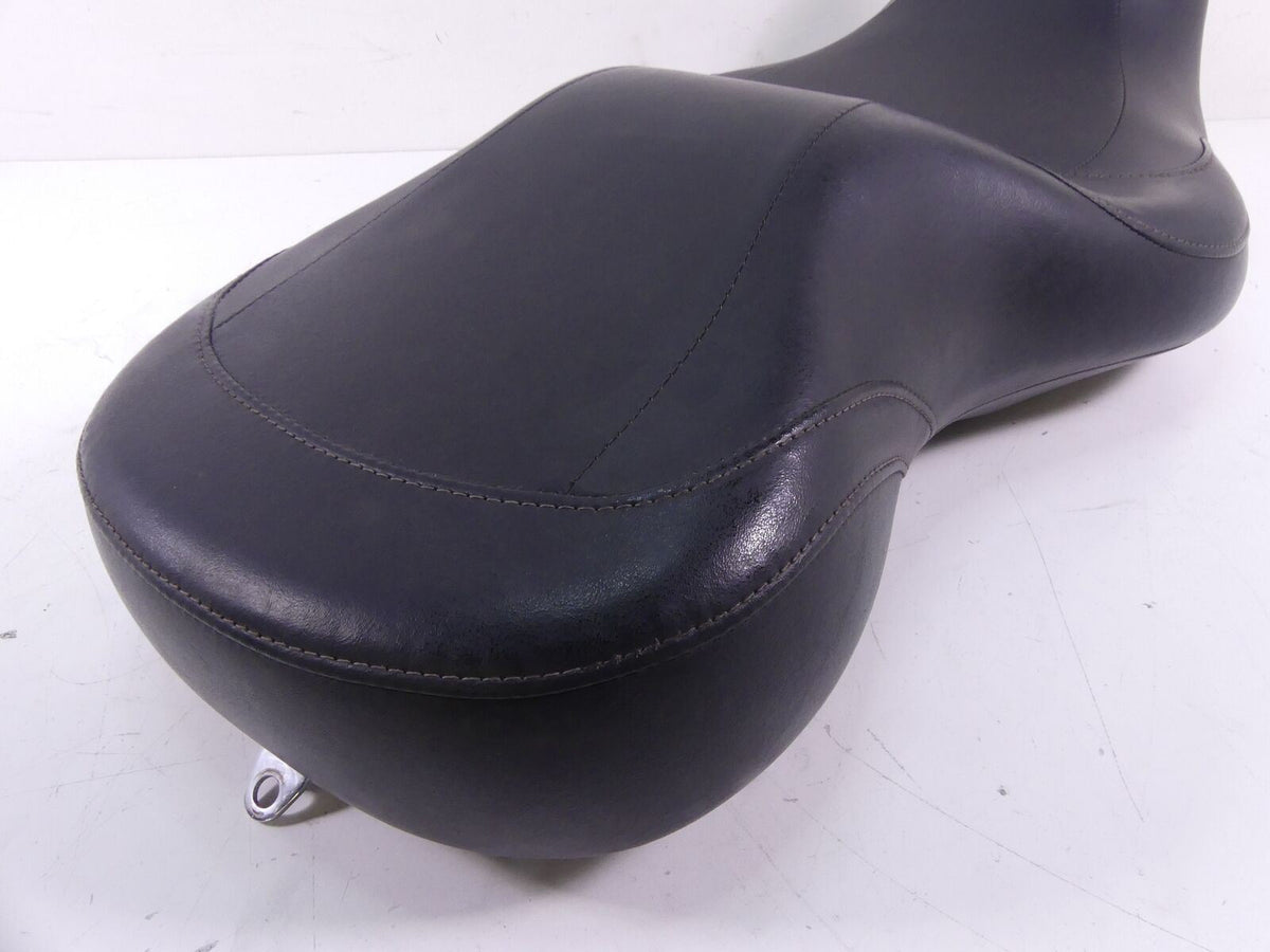2016 Harley FLD Dyna Switchback 103 Seat Saddle -No Cuts 54166-12 {{ shop.shopifyCountryName }} - Mototech271