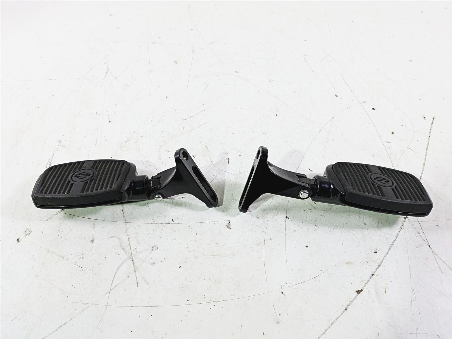 2015 Harley Touring FLHTKL E -Glide Low Rear Passenger Foot Pegs 50500332A {{ shop.shopifyCountryName }} - Mototech271