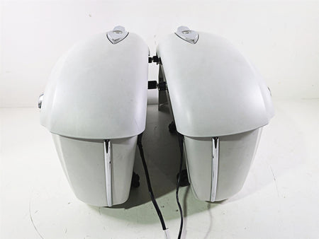 2018 Indian Chieftain Limited Left Saddlebag Saddle Bag Set 5451493 5451494 {{ shop.shopifyCountryName }} - Mototech271