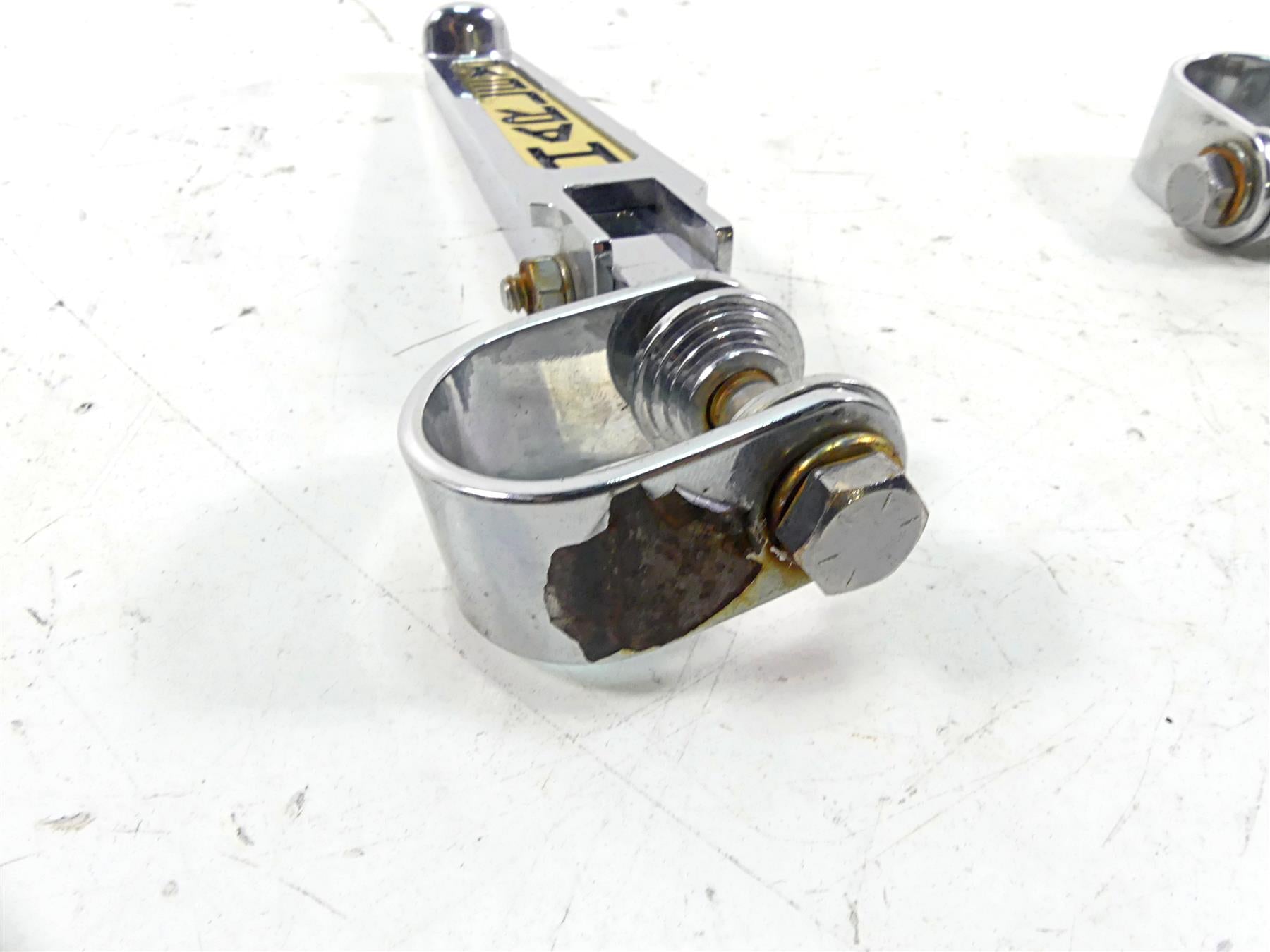 2010 Harley Touring FLHRC Road King Old-school Highway Pegs Footrest {{ shop.shopifyCountryName }} - Mototech271
