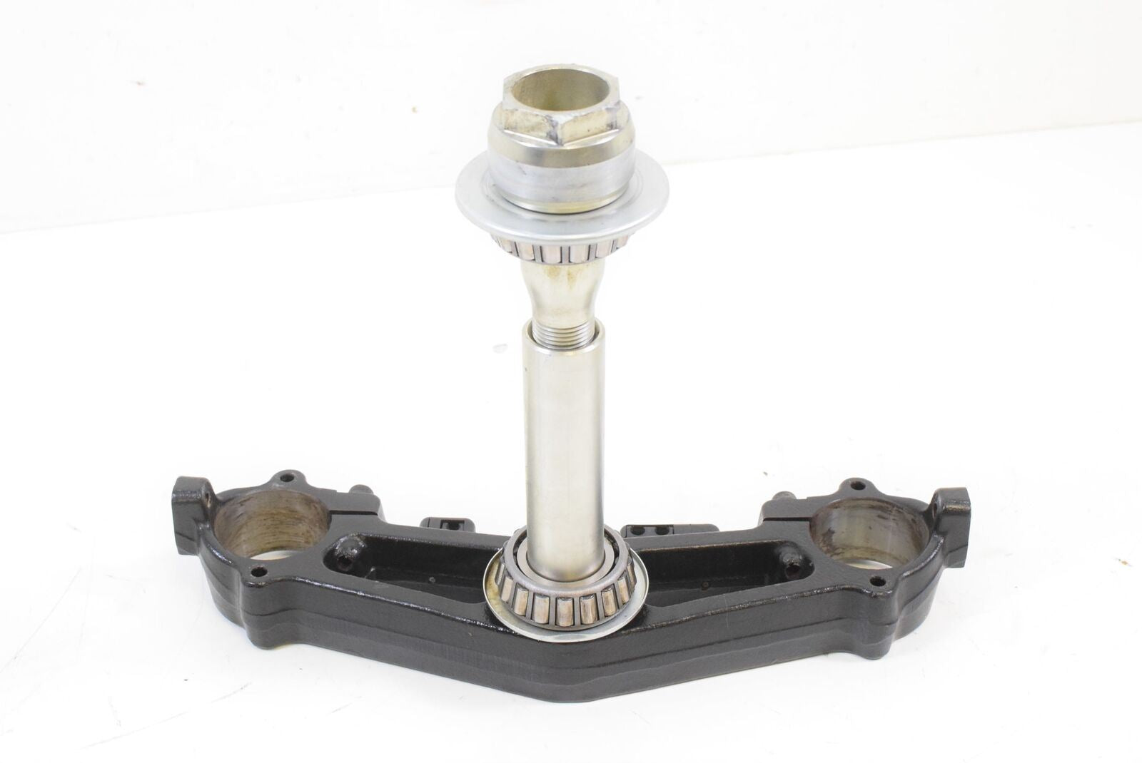 2016 Harley Touring FLHTCU Electra Glide Lower Triple Tree 45900091A {{ shop.shopifyCountryName }} - Mototech271