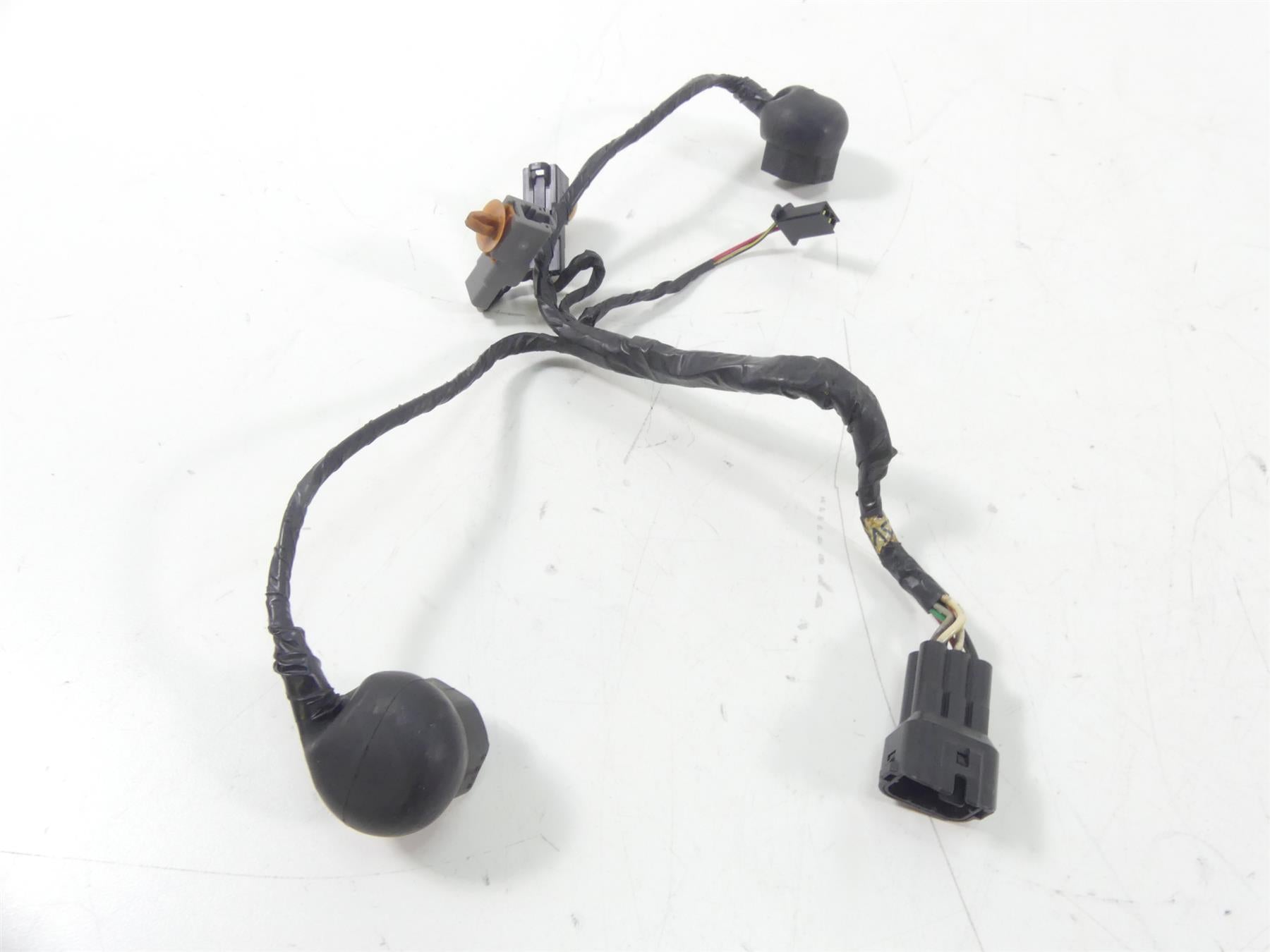 2001 Kawasaki ZX600J2 ZX6R Ninja Front Nose Headlight Wiring Harness 26030-1779 {{ shop.shopifyCountryName }} - Mototech271