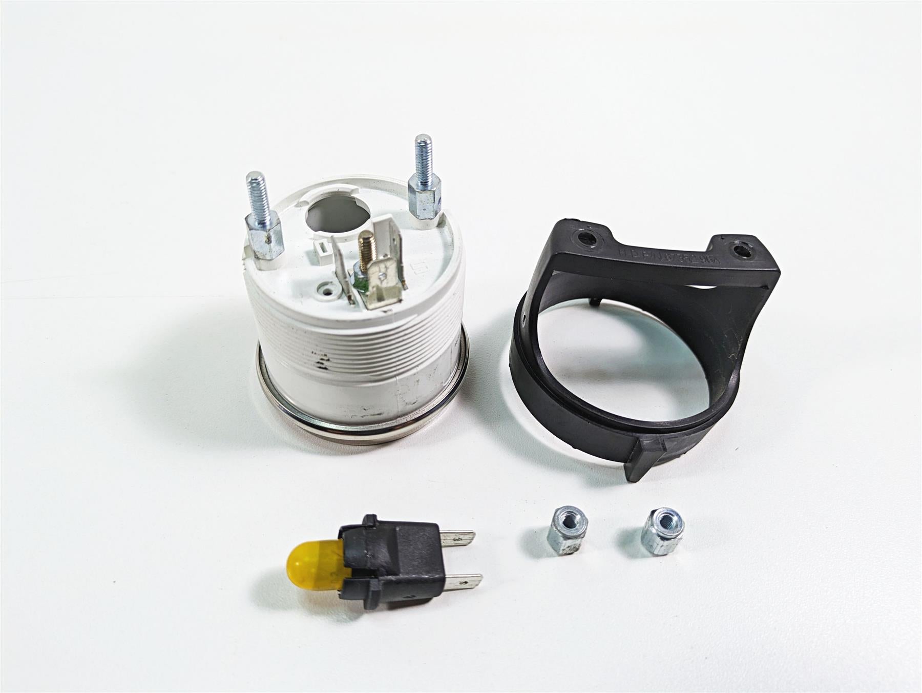 2013 Harley Touring FLHX Street Glide Oil Pressure Gauge 75165-01A {{ shop.shopifyCountryName }} - Mototech271
