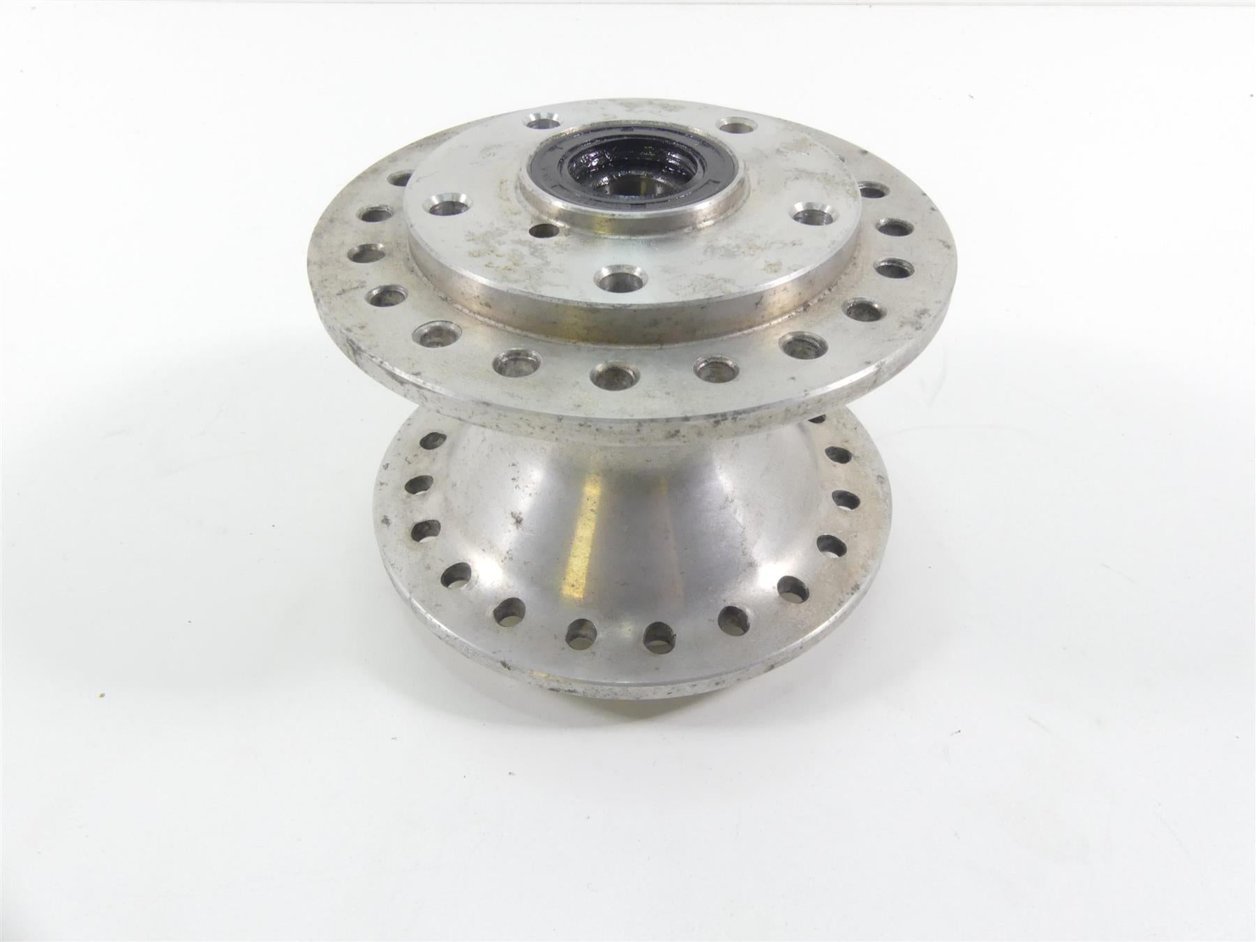 1999 Harley Dyna FXDL Low Rider Front Wheel Hub for 3/4" Axle 43591-96B {{ shop.shopifyCountryName }} - Mototech271