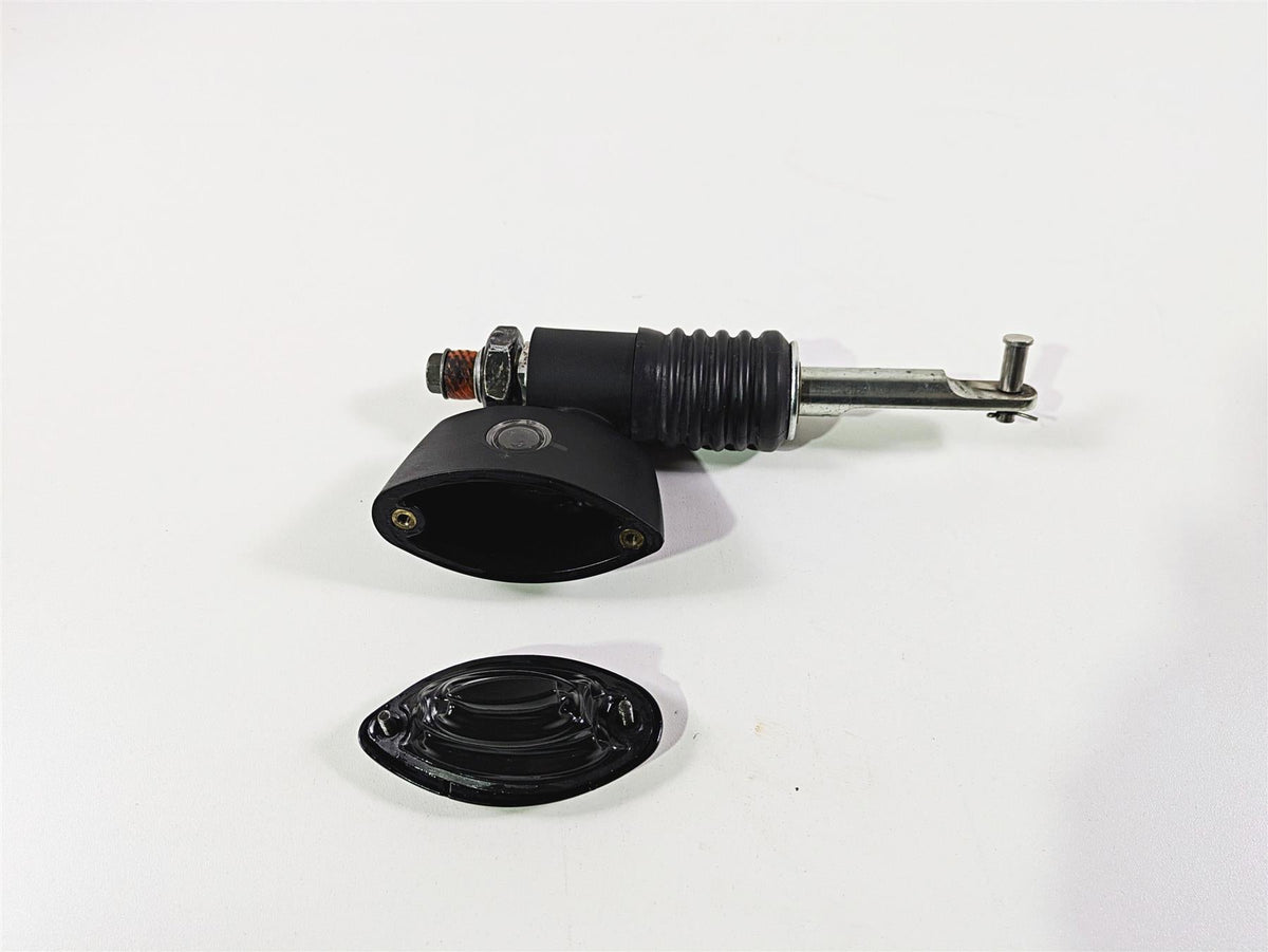 2016 Indian Chief Classic Rear Brake Master Cylinder 2205153 2206306 1911990-463 {{ shop.shopifyCountryName }} - Mototech271