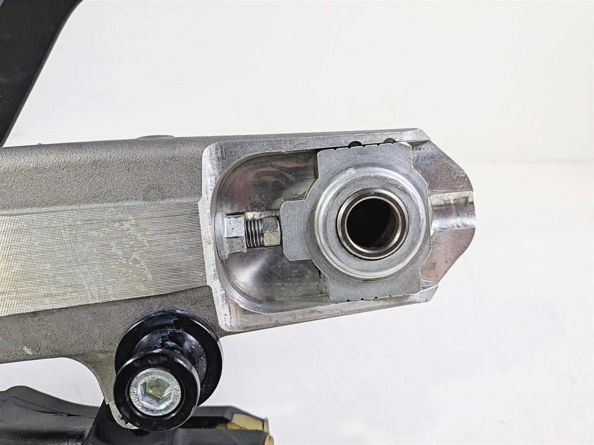 2018 Husqvarna 701 Supermoto Rear Swingarm Swing Arm 76504030144 76904030044-Mototech271