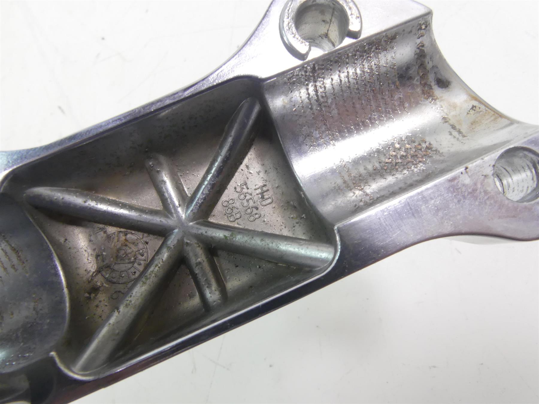 2008 Harley Softail FXSTB Night Train 6" Chrome Handlebar Riser Holder 56567-86B {{ shop.shopifyCountryName }} - Mototech271