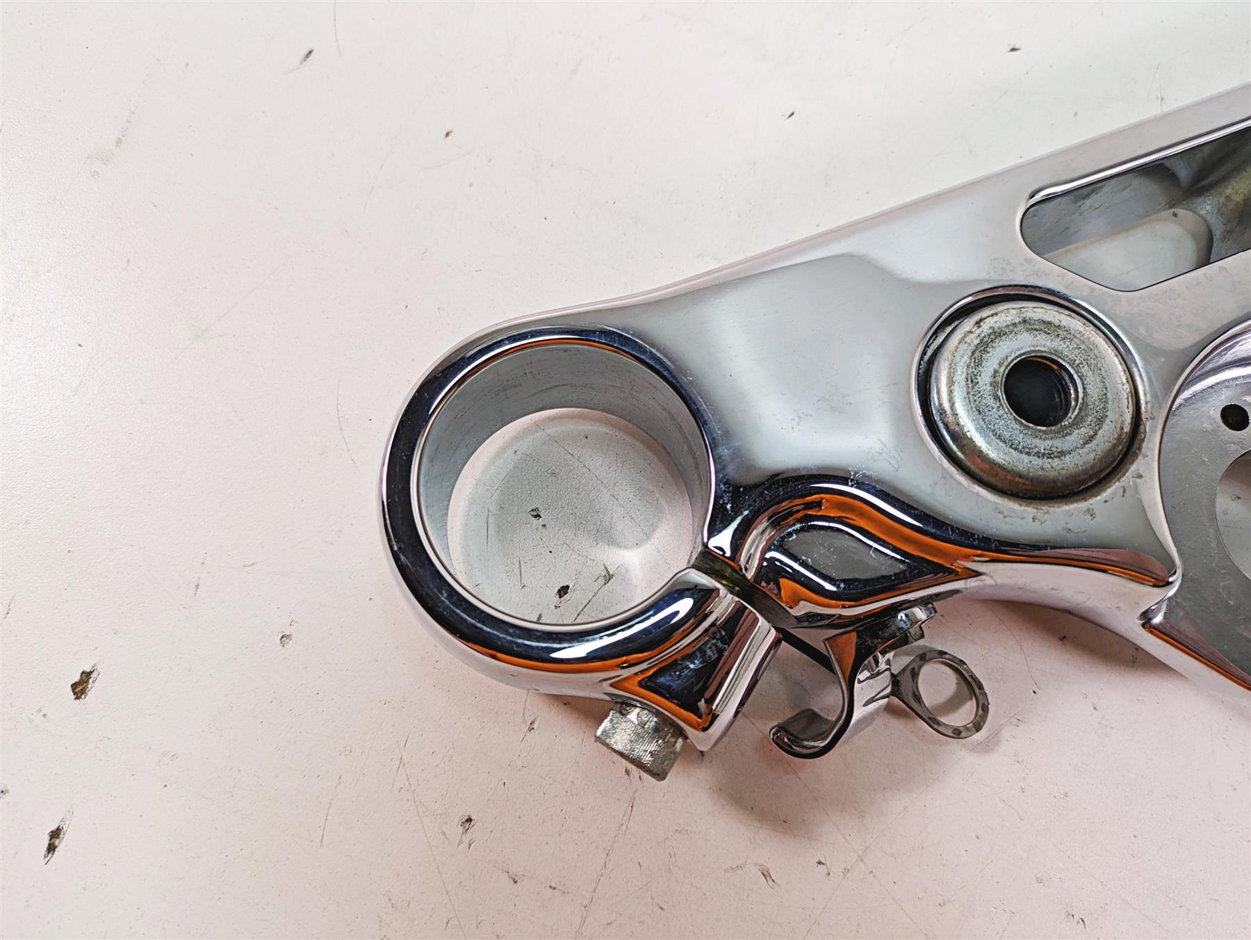 2009 Harley Dyna FXDFSE CVO Fat Bob Upper Triple Tree Clamp 49mm 48783-09 {{ shop.shopifyCountryName }} - Mototech271