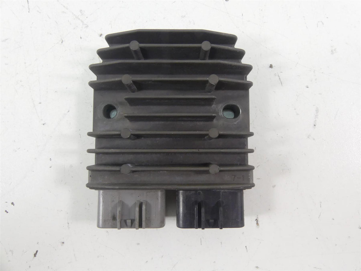 2012 BMW S1000RR K46 Rectifier Voltage Regulator FH012DA 12317718422 {{ shop.shopifyCountryName }} - Mototech271