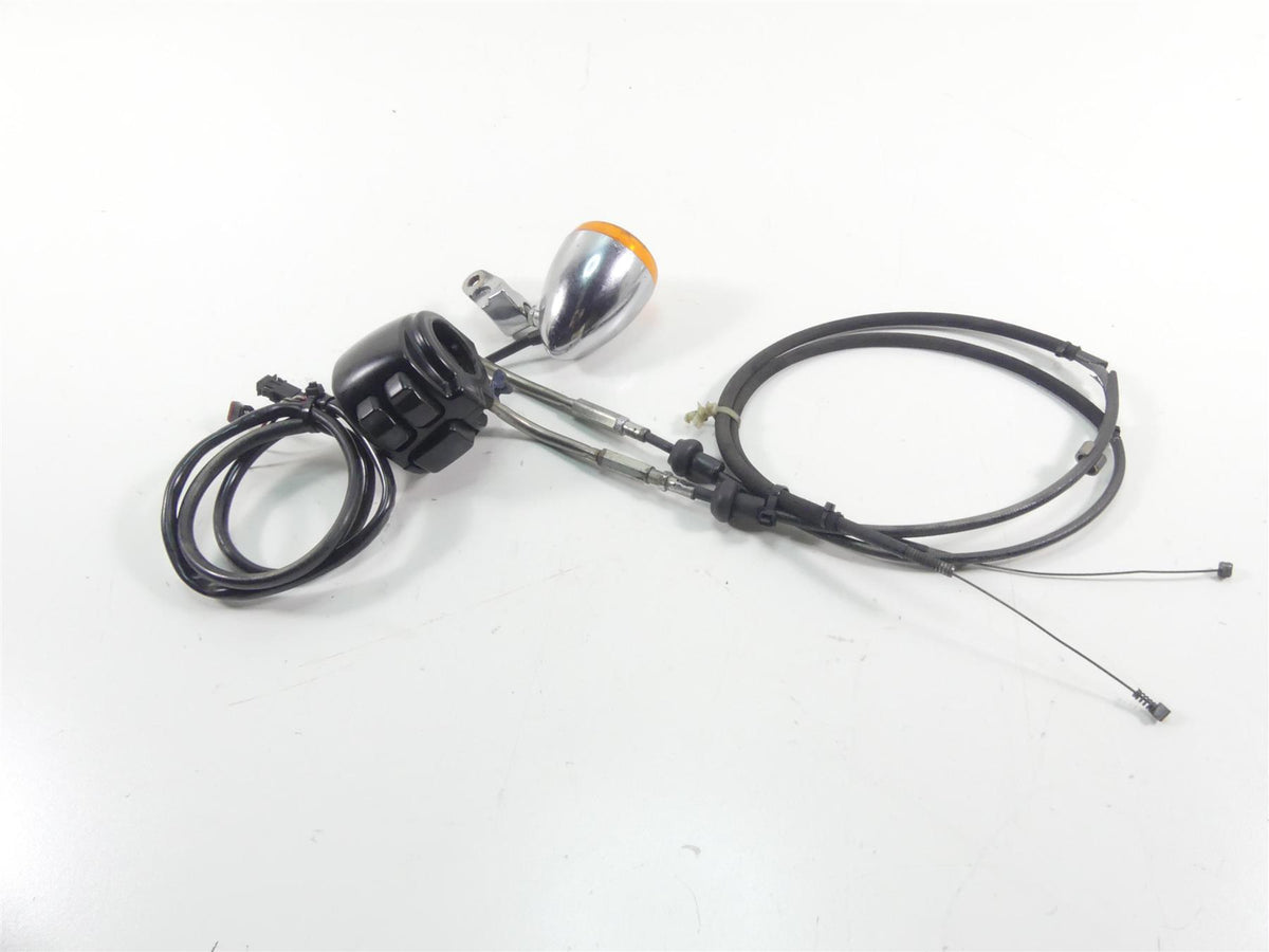 2014 Harley FXDF Dyna Fat Bob Right Control Switch + Blinker - Read 72944-12 {{ shop.shopifyCountryName }} - Mototech271
