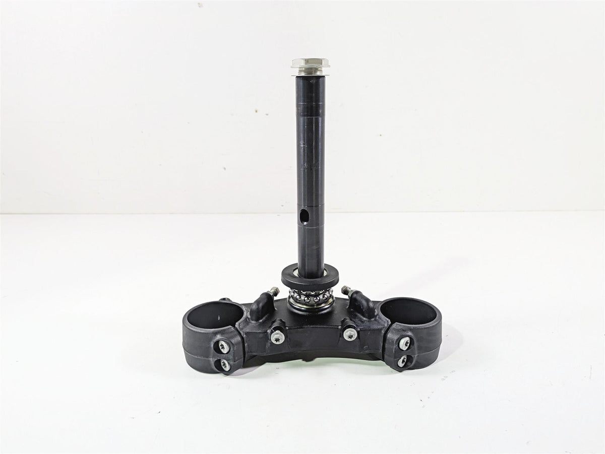 2017 KTM 1290 Super Duke GT Lower Triple Tree Steering Clamp 6140103202933S {{ shop.shopifyCountryName }} - Mototech271